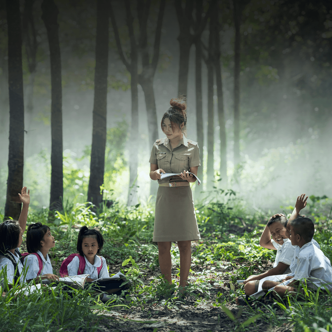 Image of Menjadi seorang guru yang hebat membutuhkan perpaduan antara keterampilan profesional, empati, dedikasi, dan keinginan untuk terus belajar dan berkembang.